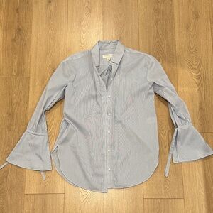 Treasure & Bond x Something Navy Striped button down Longsleeve Shirt size XS